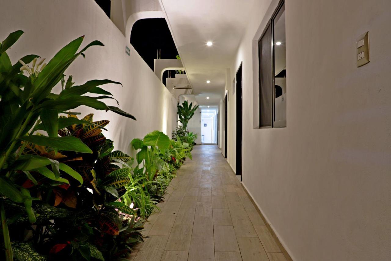Margarett Hotel Valladolid  Exterior photo